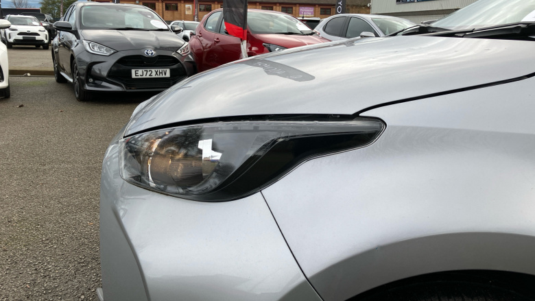 Toyota Yaris 1.5 Hybrid Icon 5dr CVT Hybrid Hatchback